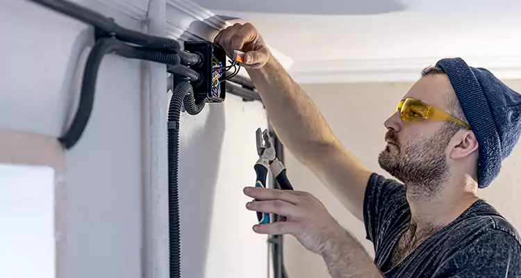 Garage Door Opener Cable Repair in Hialeah, FL