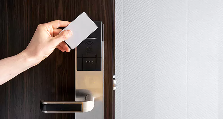 Why Choose Us for Hotel Keycard Lock Repair in Hialeah, FL?