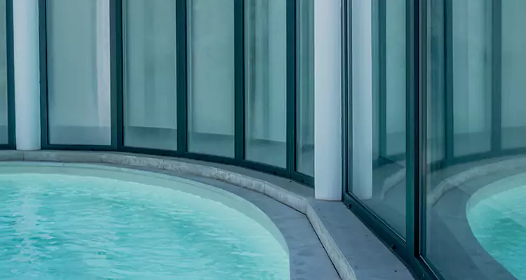 Repair Polyester Screen for Pool Enclosure in Hialeah, FL