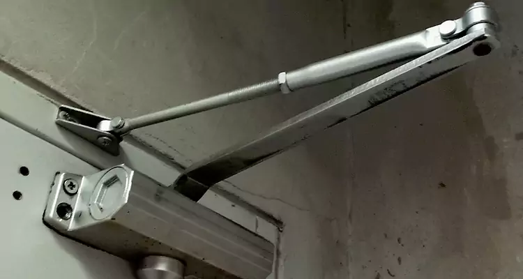 Door Closer Parallel Arm Installation in Hialeah, FL