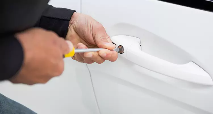 Door Knob Repair Plate in Hialeah, FL