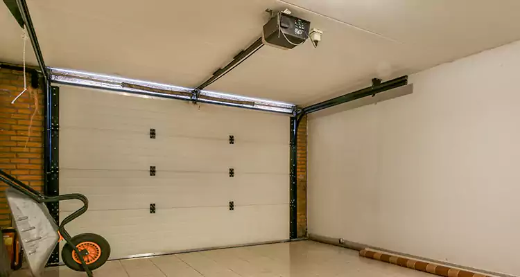 Chamberlain Garage Door Opener Installation in Hialeah, FL