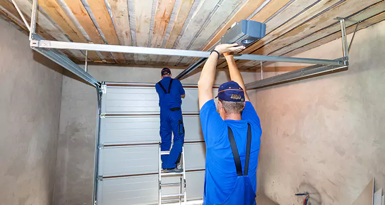 Garage Door Opener Technician in Hialeah, FL