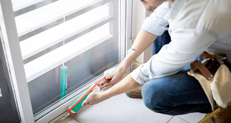 Dap Window Caulk Repair in Hialeah, FL